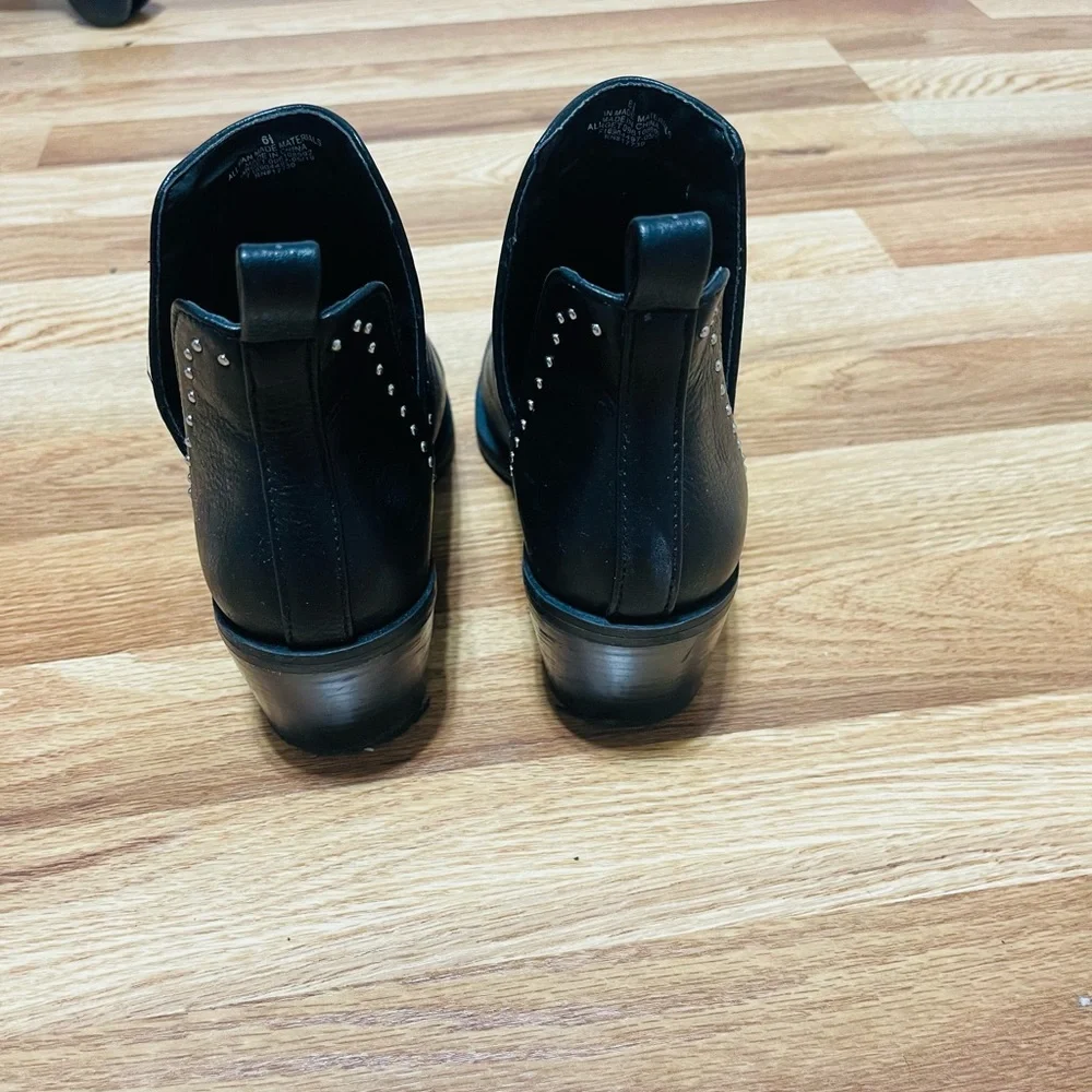 Bootie - Picture 2 of 5